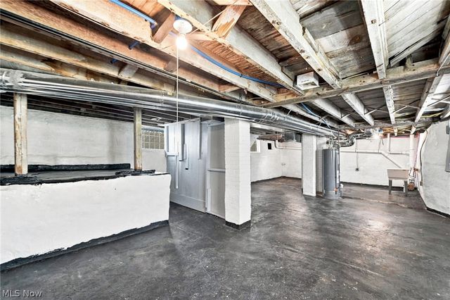 675 E 115, Cleveland, OH 44108