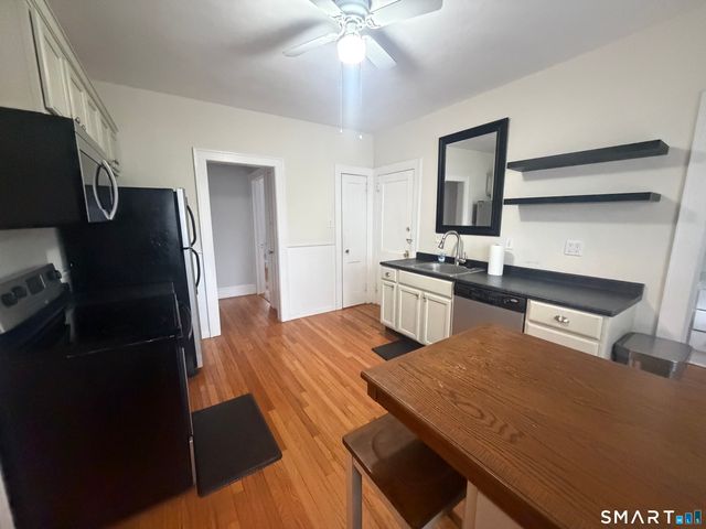 65 Burr Street 2nd Floor, West Hartford, CT 06107