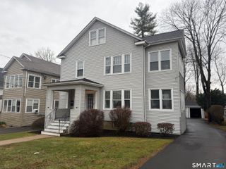 65 Burr Street 2nd Floor, West Hartford, CT 06107