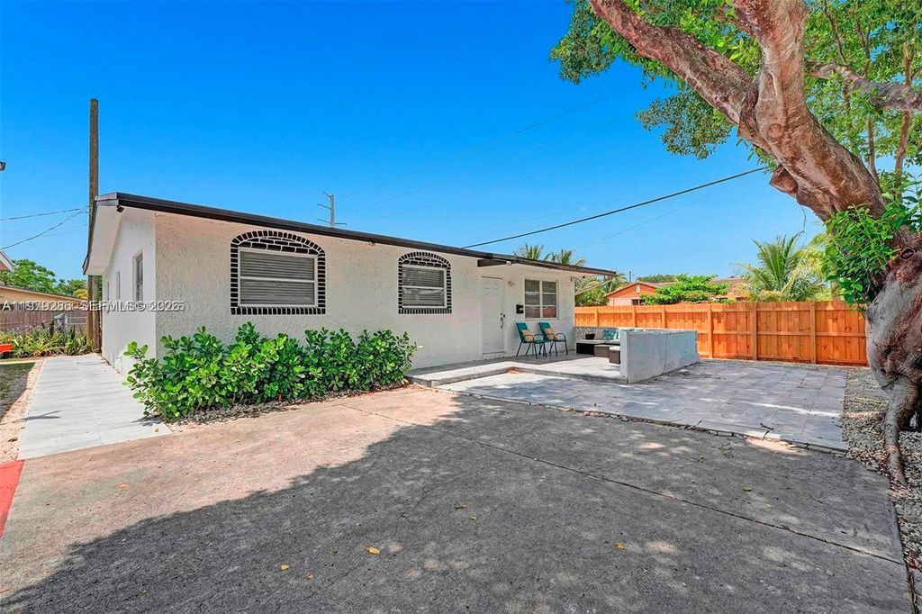 2338 Fillmore St 2A, Hollywood, FL 33020