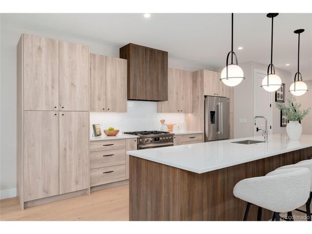 3227 W 21st Ave, Denver, CO 80211