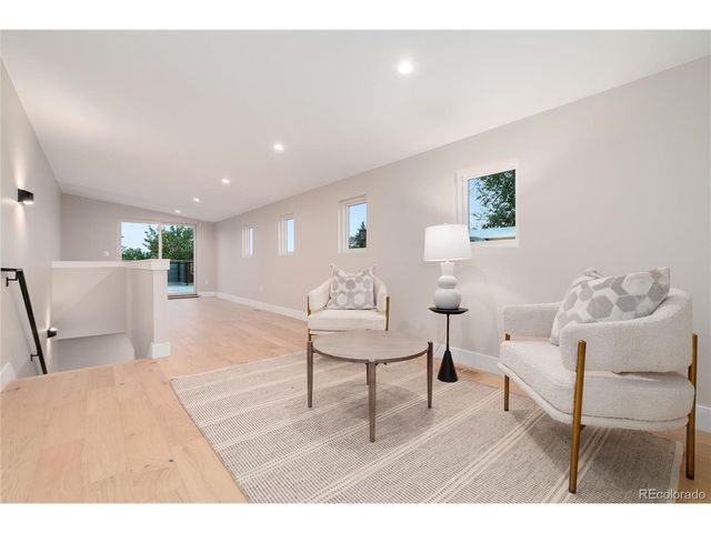 3227 W 21st Ave, Denver, CO 80211
