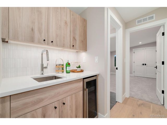 3227 W 21st Ave, Denver, CO 80211