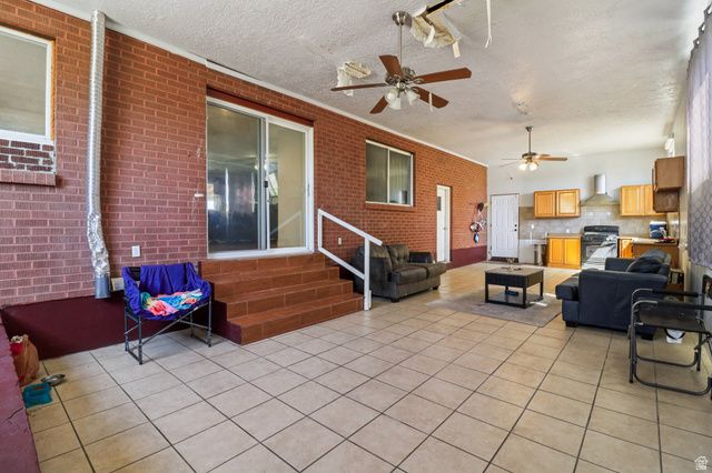 1785 W 3300 S, West Valley City, UT 84119