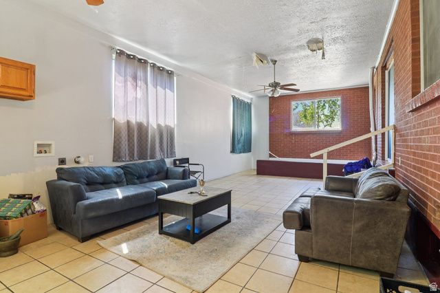 1785 W 3300 S, West Valley City, UT 84119