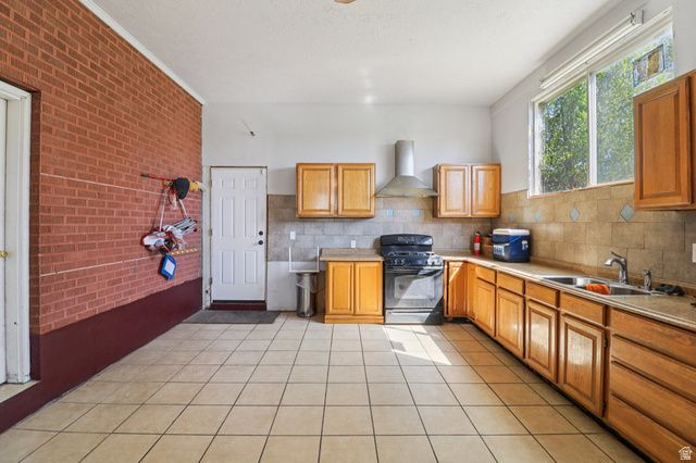 1785 W 3300 S, West Valley City, UT 84119