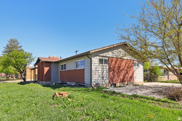 1785 W 3300 S, West Valley City, UT 84119