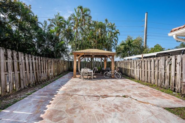 10958 SW 247th Ter, Homestead, FL 33032