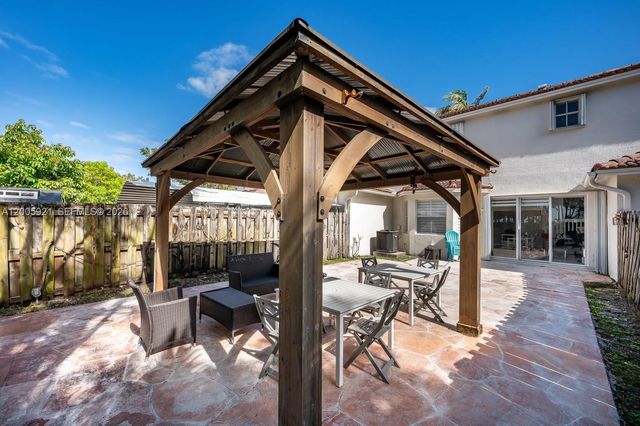 10958 SW 247th Ter, Homestead, FL 33032