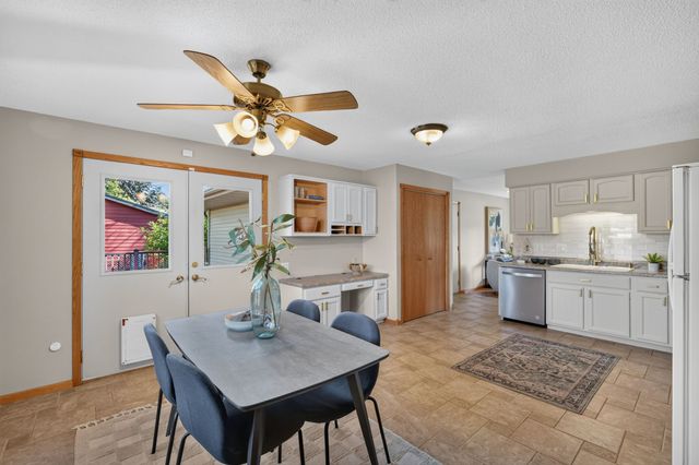 5017 Todd Drive, Ames, IA 50014