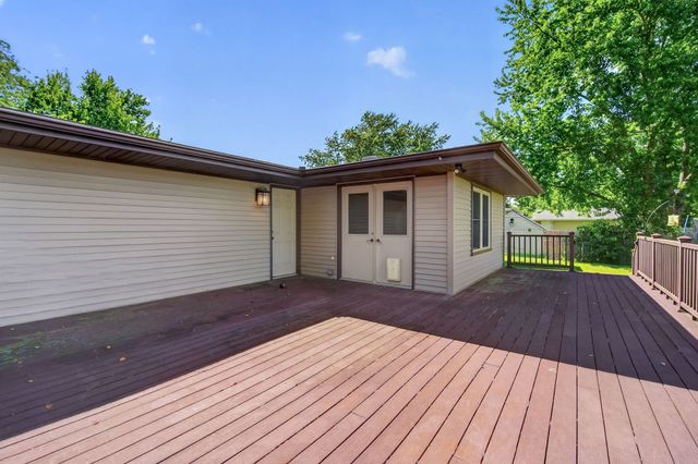 5017 Todd Drive, Ames, IA 50014