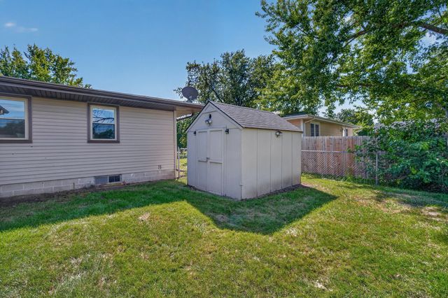 5017 Todd Drive, Ames, IA 50014