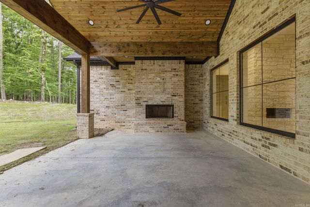 7048 Hannah Lane, Benton, AR 72019