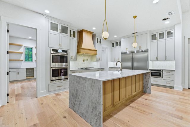 7048 Hannah Lane, Benton, AR 72019