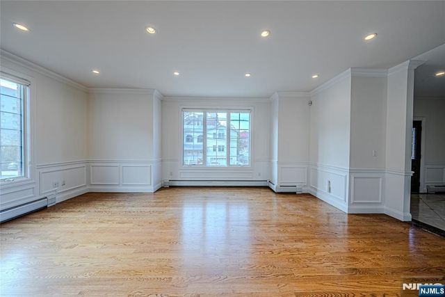 327B Lincoln Avenue, Fort Lee, NJ 07024
