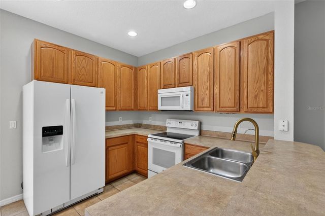 11622 DECLARATION DRIVE, Tampa, FL 33635