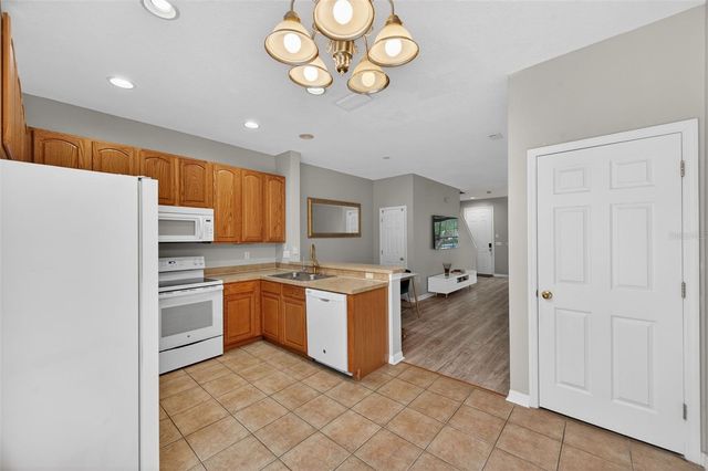 11622 DECLARATION DRIVE, Tampa, FL 33635