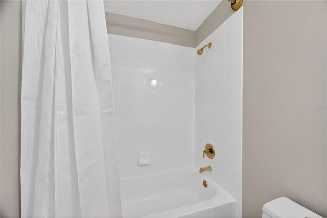 11622 DECLARATION DRIVE, Tampa, FL 33635