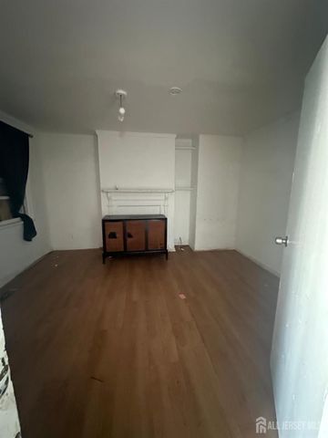 190 Redmond Street, New Brunswick, NJ 08901