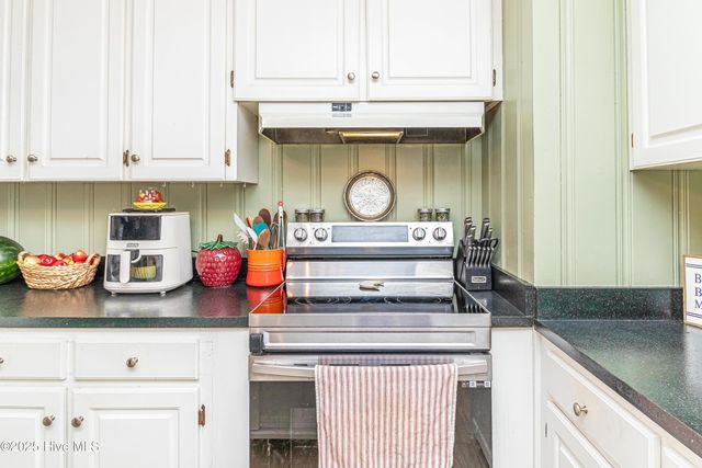 300 S Spence Avenue, Goldsboro, NC 27534