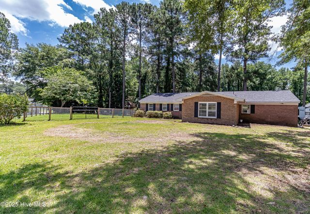 300 S Spence Avenue, Goldsboro, NC 27534