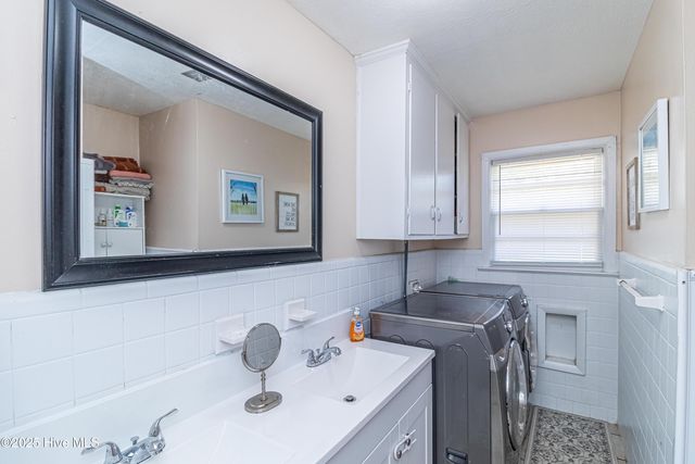 300 S Spence Avenue, Goldsboro, NC 27534