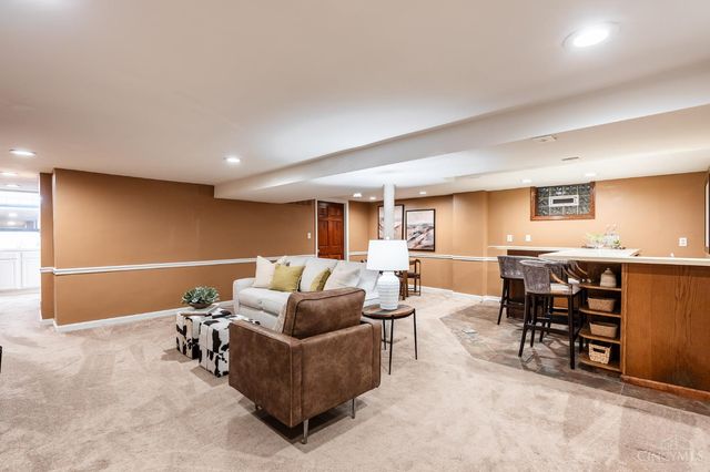 6761 Eleck Place, Madeira, OH 45243