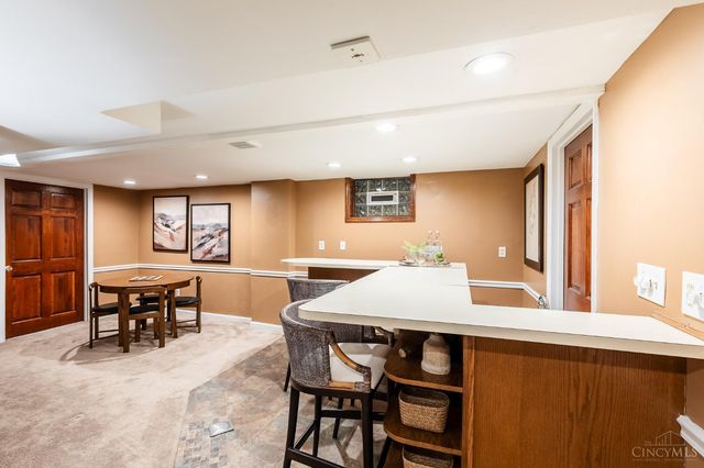 6761 Eleck Place, Madeira, OH 45243