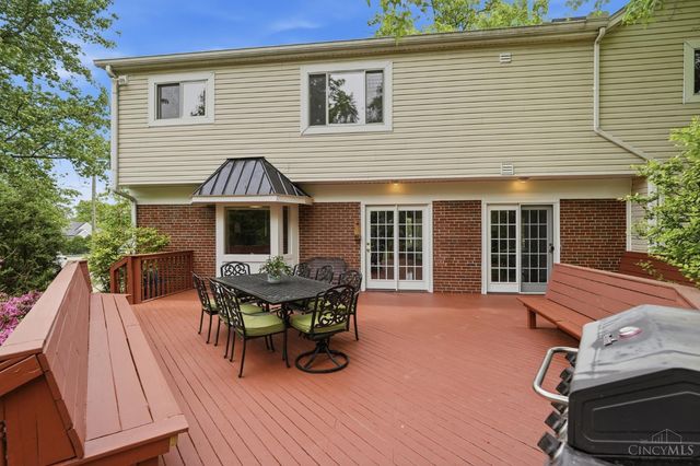 6761 Eleck Place, Madeira, OH 45243