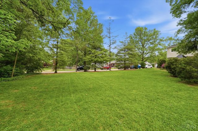 6761 Eleck Place, Madeira, OH 45243