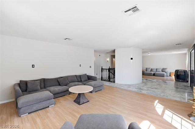 435 Los Feliz Street, Las Vegas, NV 89110