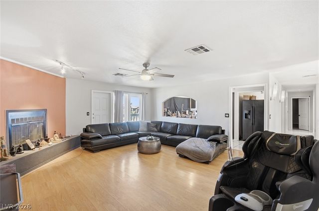 435 Los Feliz Street, Las Vegas, NV 89110