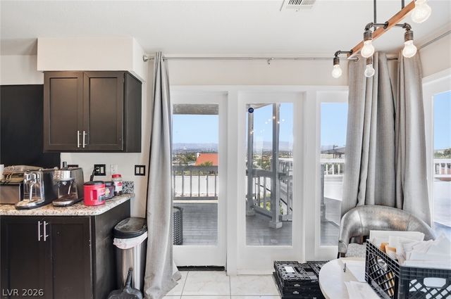 435 Los Feliz Street, Las Vegas, NV 89110