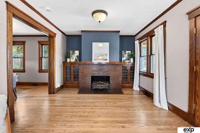47 Country Club Road, Omaha, NE 68127