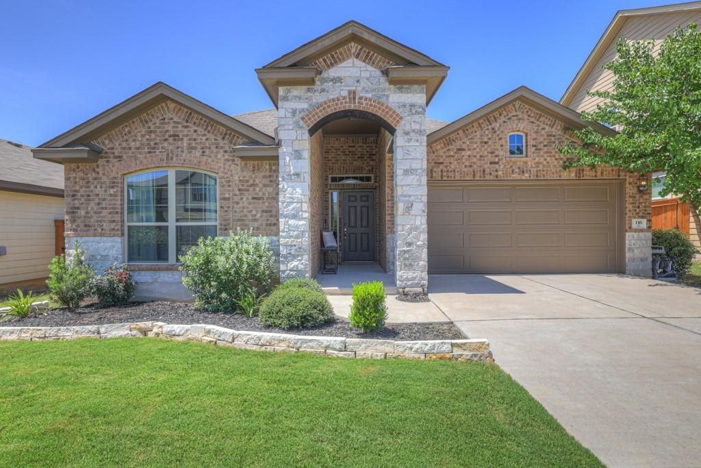 116 Gray Wolf DR, San Marcos, TX 78666