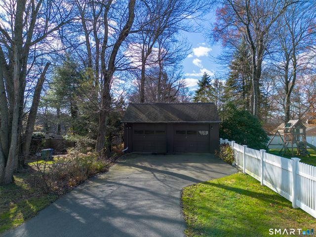 357 Long Hill Road, Wallingford, CT 06492