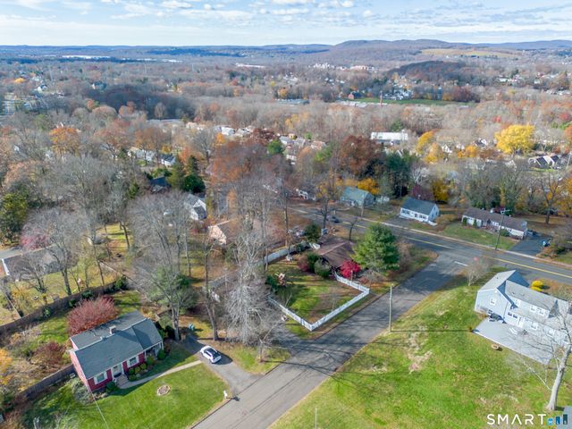 357 Long Hill Road, Wallingford, CT 06492