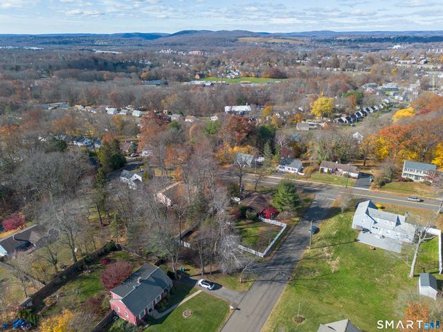 357 Long Hill Road, Wallingford, CT 06492
