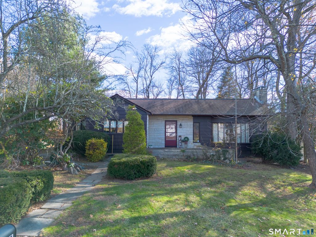 357 Long Hill Road, Wallingford, CT 06492