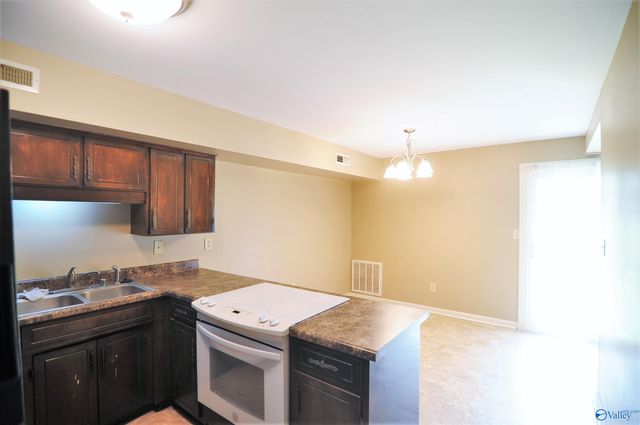 9016 Mahogany Row, Huntsville, AL 35802