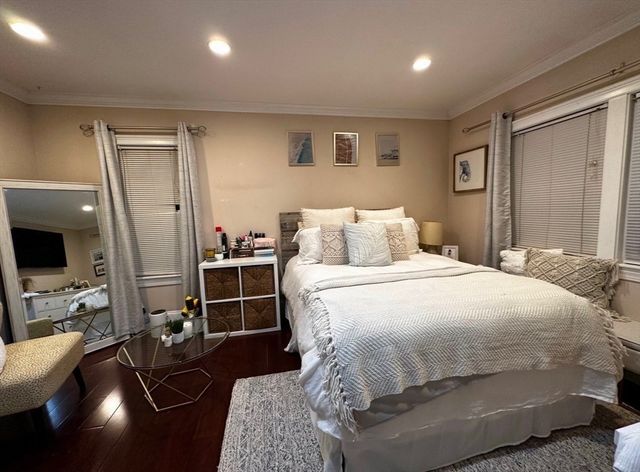 614 E Fifth, Boston, MA 02127