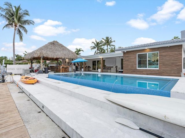 3325 NE 167th Street 3325, North Miami Beach, FL 33160