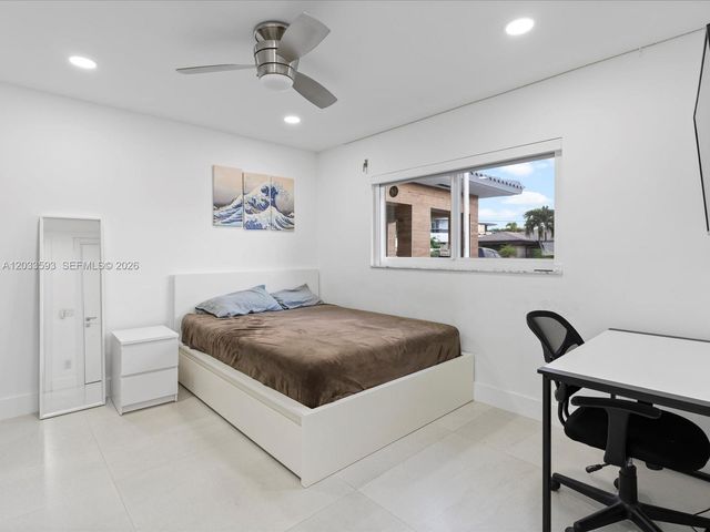 3325 NE 167th Street 3325, North Miami Beach, FL 33160