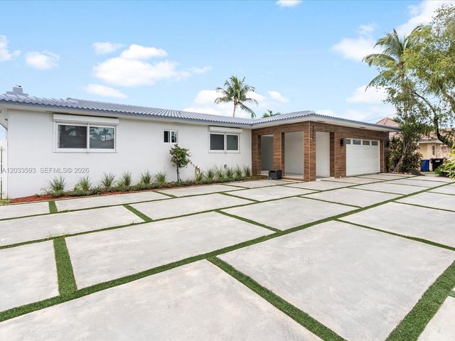 3325 NE 167th Street 3325, North Miami Beach, FL 33160