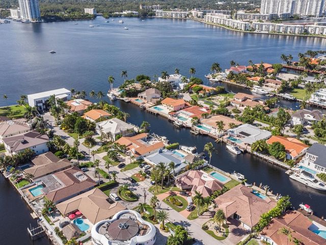 3325 NE 167th Street 3325, North Miami Beach, FL 33160