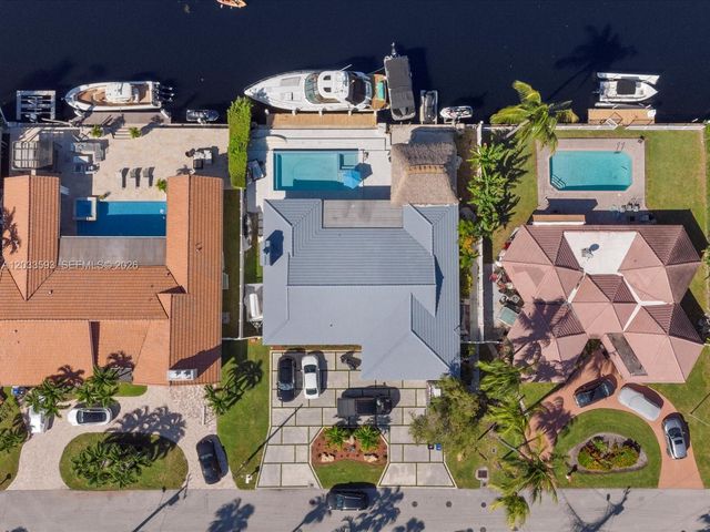 3325 NE 167th Street 3325, North Miami Beach, FL 33160