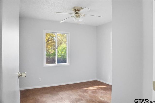 1835 Melba Dr, Tyler, TX 75701
