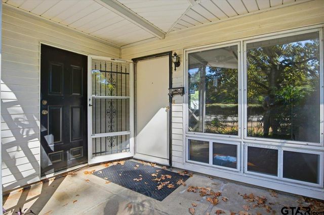 1835 Melba Dr, Tyler, TX 75701