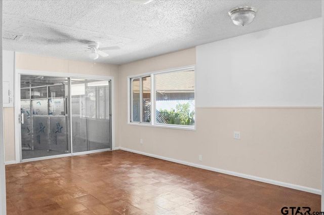 1835 Melba Dr, Tyler, TX 75701