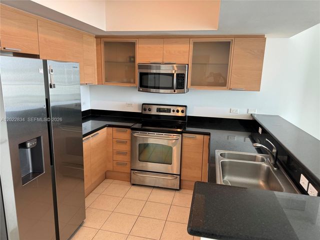140 S Dixie Hwy 521, Hollywood, FL 33020